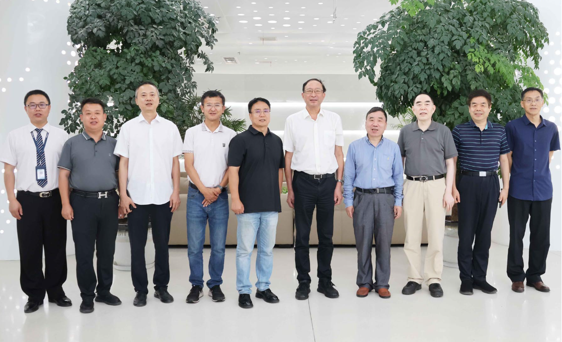 陳章良校長(zhǎng)于文強(qiáng)教授一行蒞臨陜西醫(yī)賽爾參觀指導(dǎo)