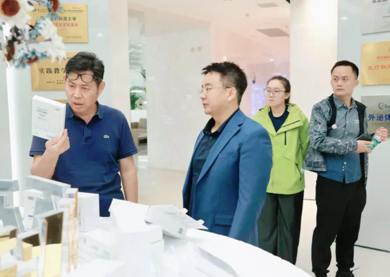 1761552208738532.png ScreenShot_2025-10-27_160006_334.png