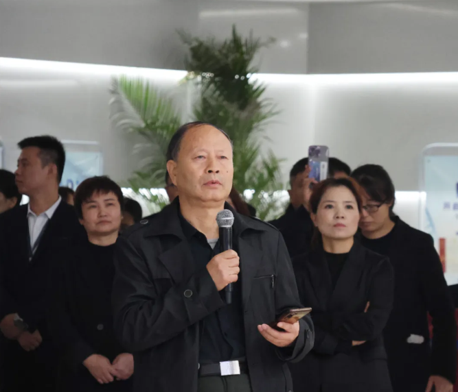 1761554537133899.png ScreenShot_2025-10-27_163859_391.png